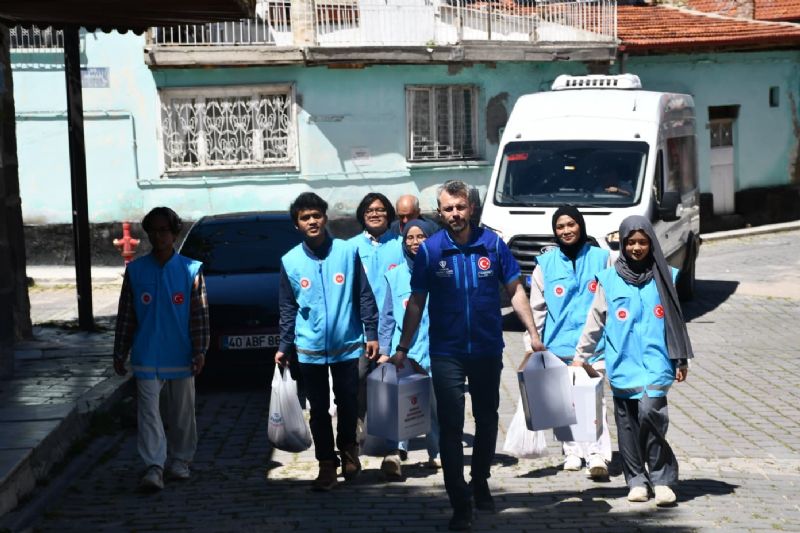 türkİye-dİyanet-vakfi-kurban-bayrami’nda-mersİnde-ve-dİğer-İllerde-yaklaşik-37-mİlyon-İhtİyaç-sahİbİne-kurban-etİ-ulaştirdi