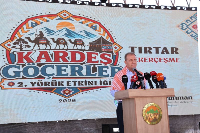 VAHAP SEÇER TERCİHİNİ AÇIKLADI: CHP’DE KALACAK