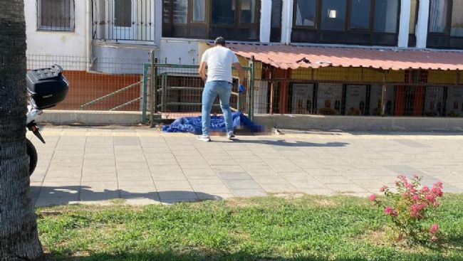 Sahil kenarındaki yürüyüş yolunda ceset bulundu
