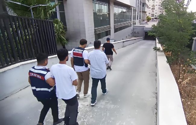 DEAŞ'a finans sağlayan şüphelilere operasyon: 2 gözaltı