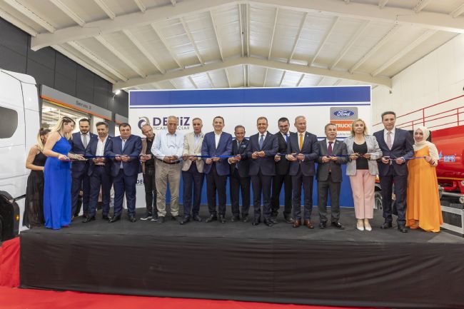 Başkan Seçer, Ford Trucks Bayi Açılışı’na katıldı