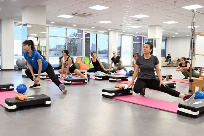 Mersin'de kadınlara ücretsiz pilates desteği