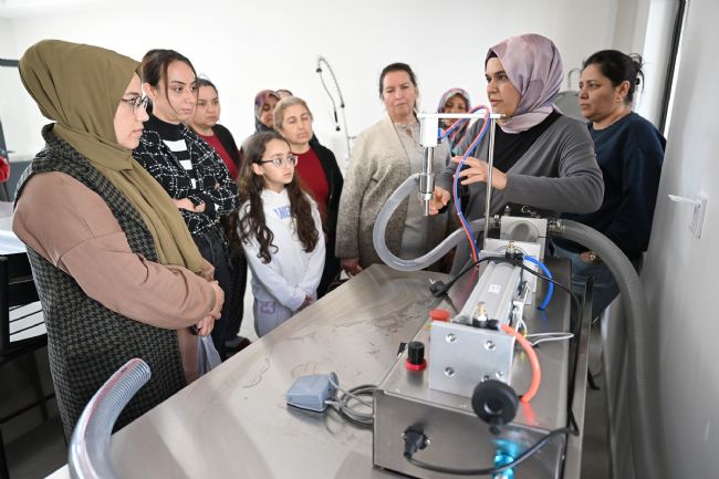 Mersin’de 'Köyümüz Atölye' ile kadın üreticilere güçlü destek