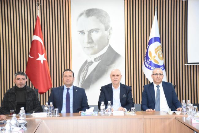Tarsus’ta Üretici Her Üründen Zarar Etti