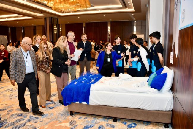 Silifke'de turizm öğrencileri hünerlerini ortaya koydu